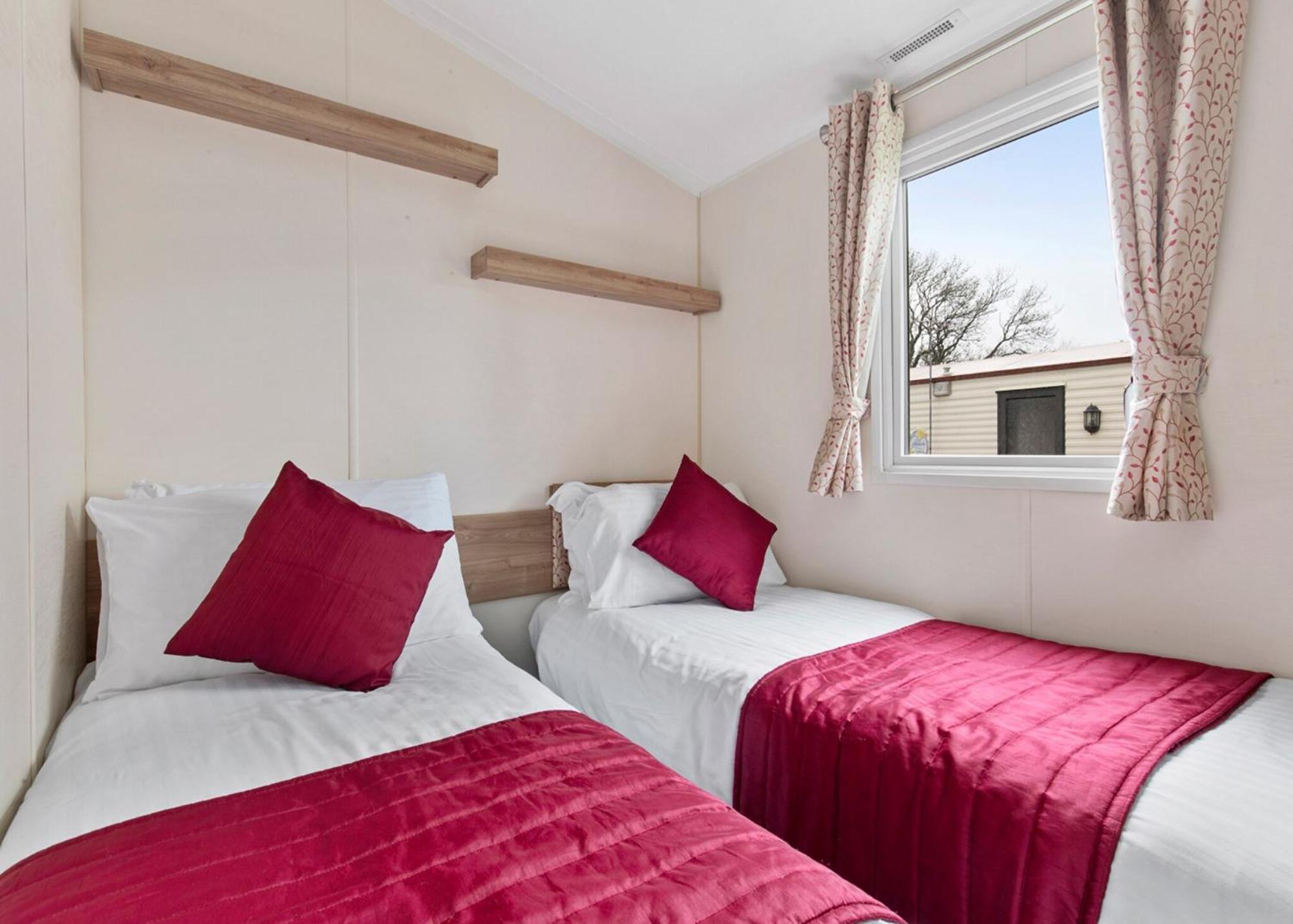 Noble Court Holiday Park 纳伯斯 客房 照片