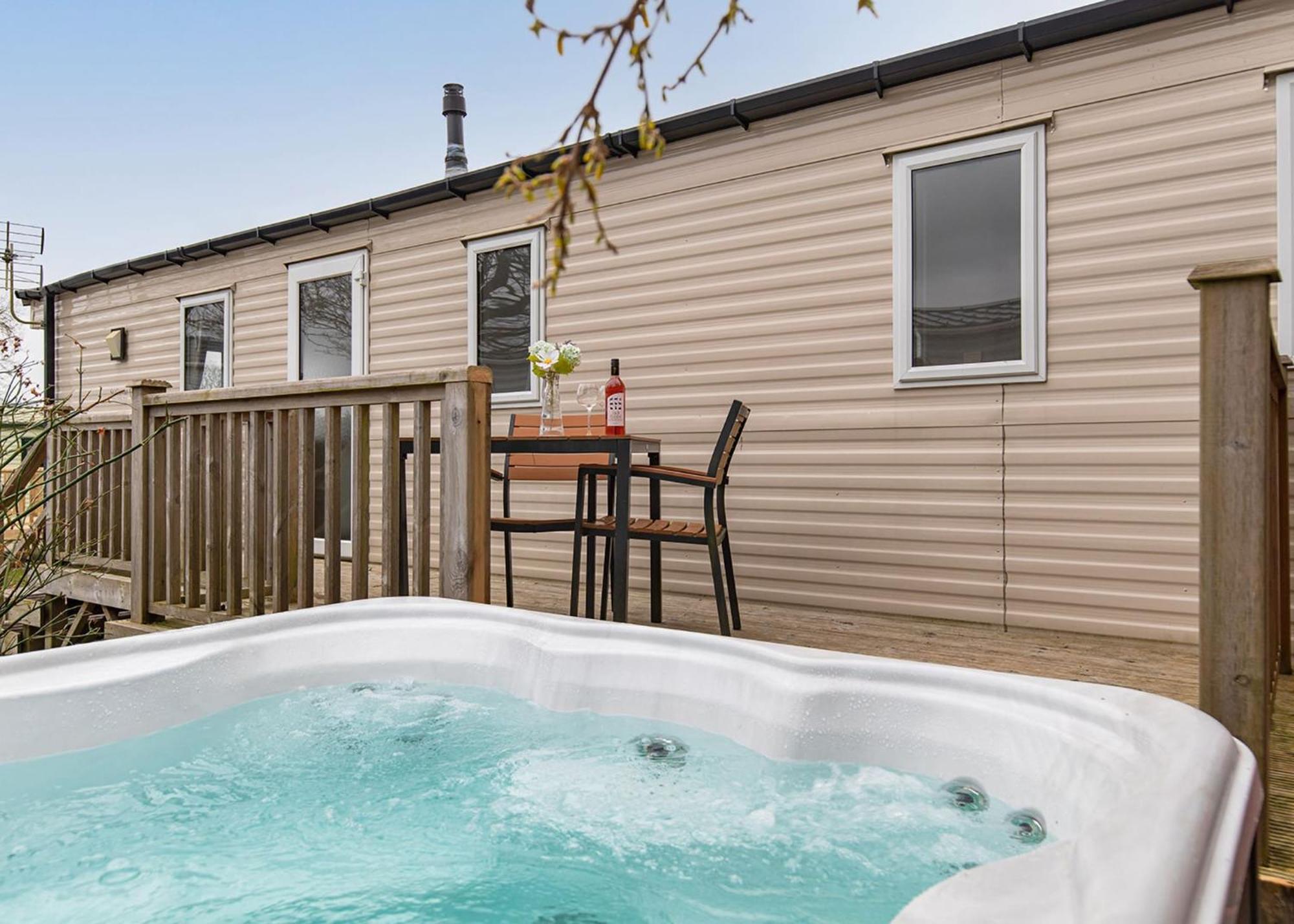 Noble Court Holiday Park 纳伯斯 外观 照片