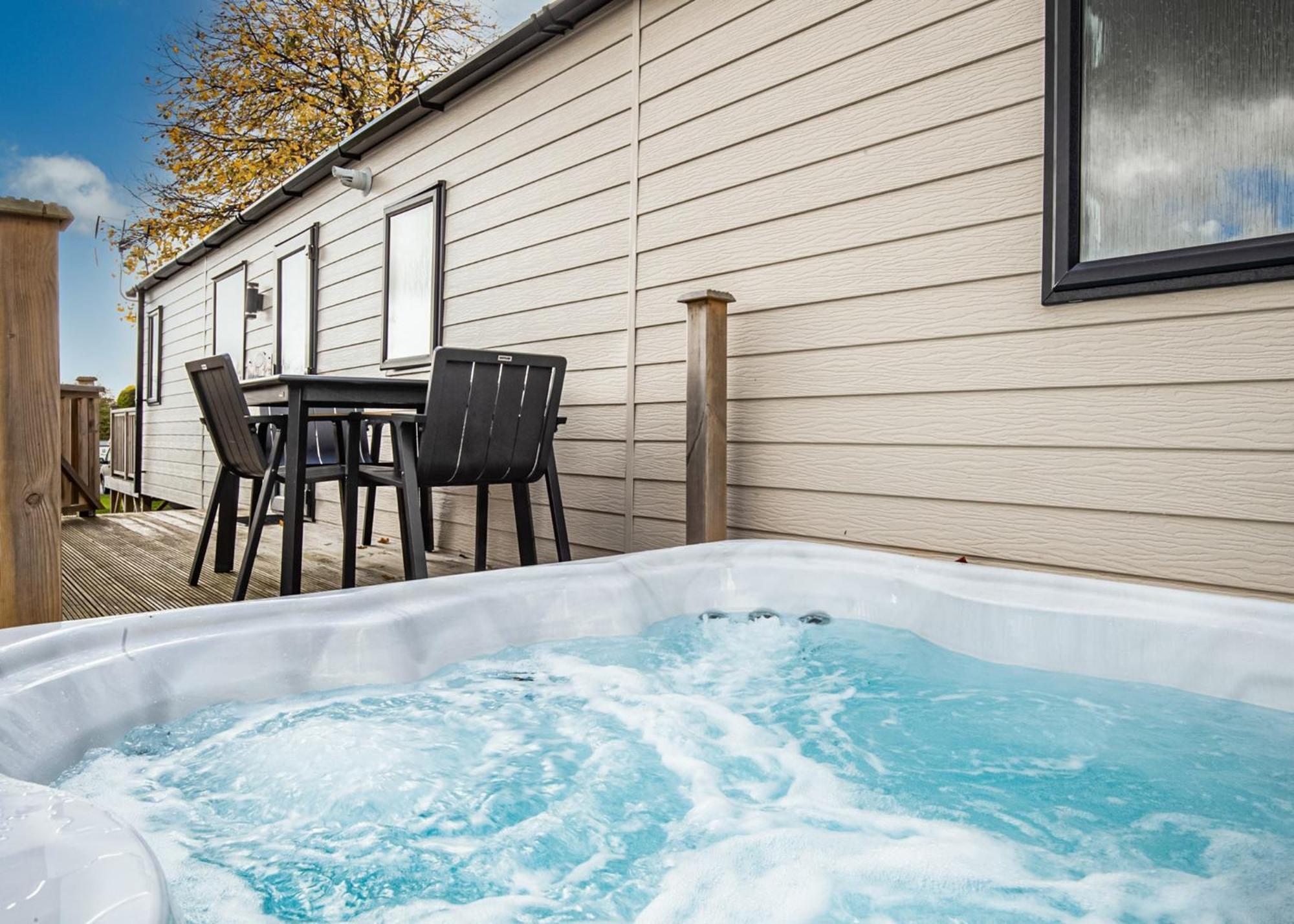 Noble Court Holiday Park 纳伯斯 外观 照片